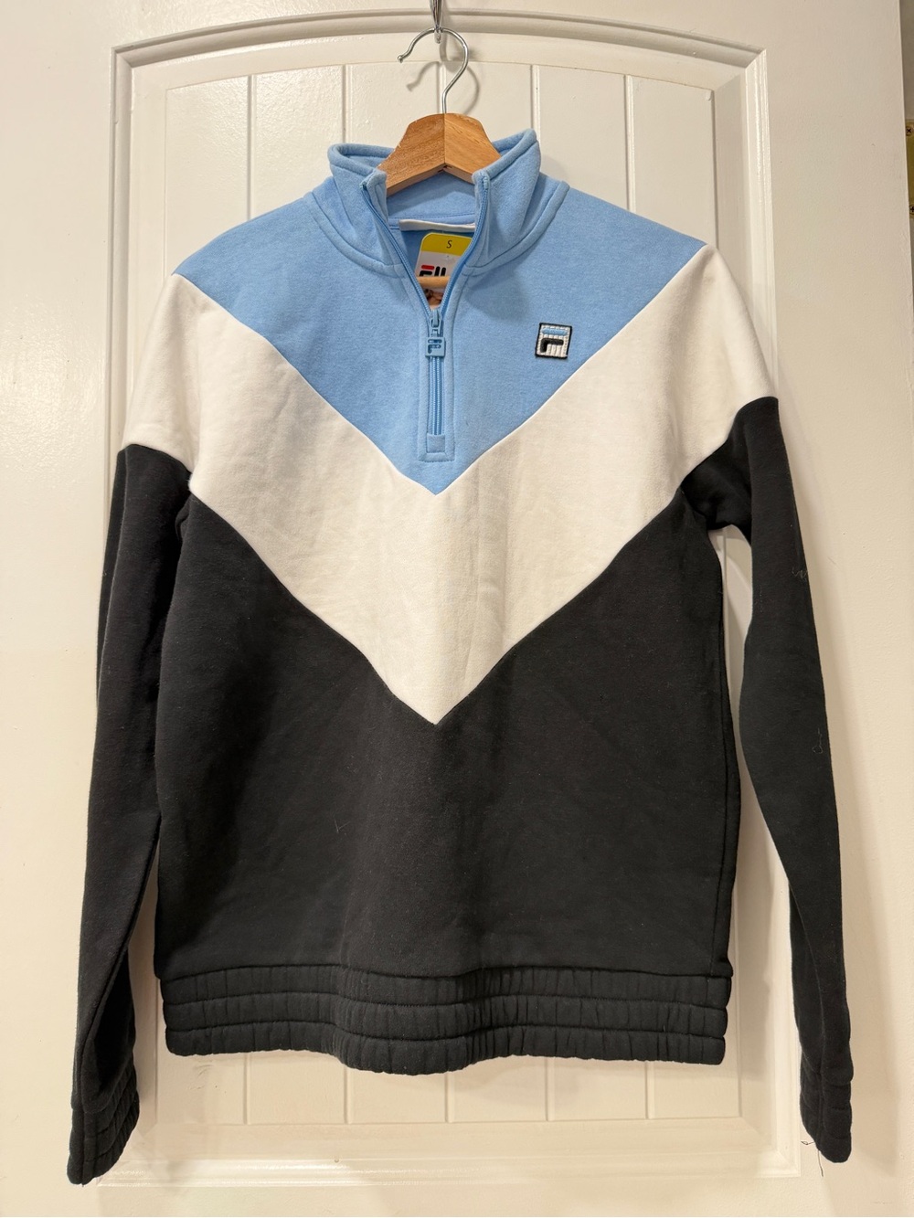 NWT Fila Women’s Light Blue White Black Zip-Up V-Block Pullover